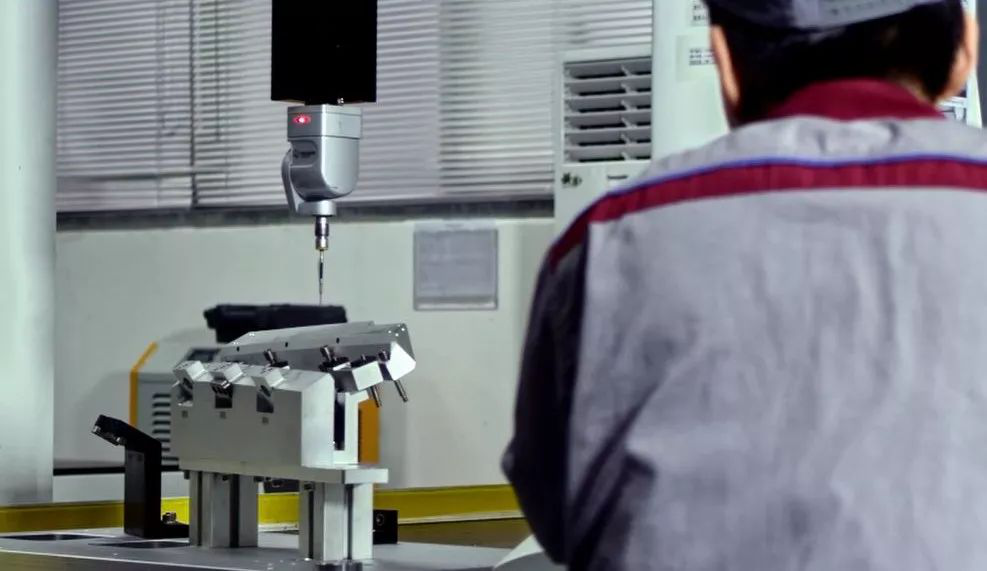 思瑞測量成就檢具行業民營企業翔宇汽車彎道超車(圖3) 思瑞測量成就檢具行業民營企業翔宇汽車彎道超車(圖3)